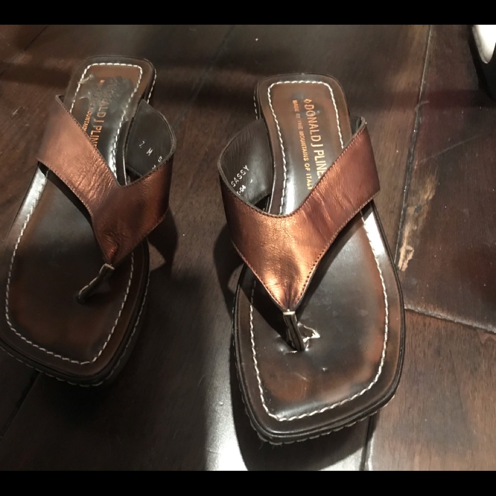 Brown metallic wedge sandals